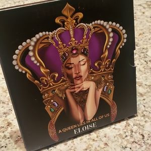 NEW Eloise Baeuty Queen pallate